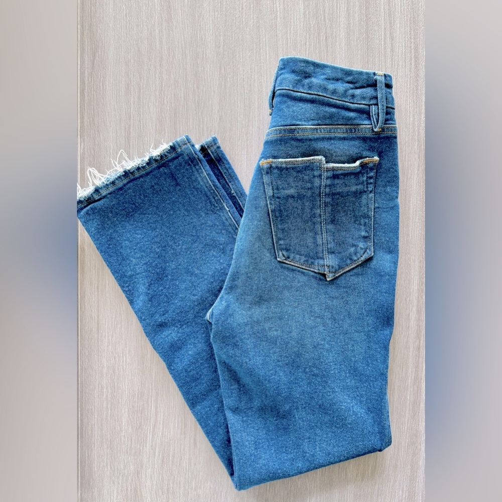 Good American Good Curve Straight Jean